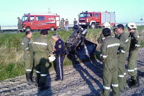 Schwerer Verkehrsunfall auf der L206