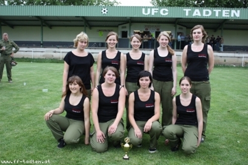 Neue Shirts für unsere Girls